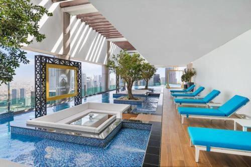 Paramount Midtown Deluxe 1 Bedroom Apartment With Full Burj-Khalifa View Дубай Экстерьер фото